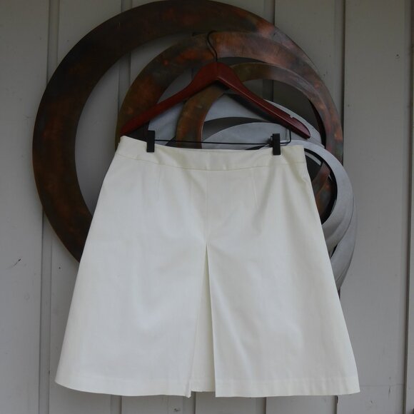 Pleated Summer Skirt, Size 14, New with tags - Picture 2 of 3